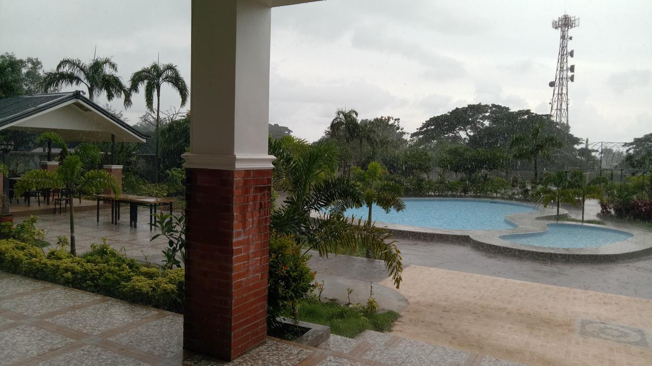 Northwood Hotel Alaminos Exterior foto