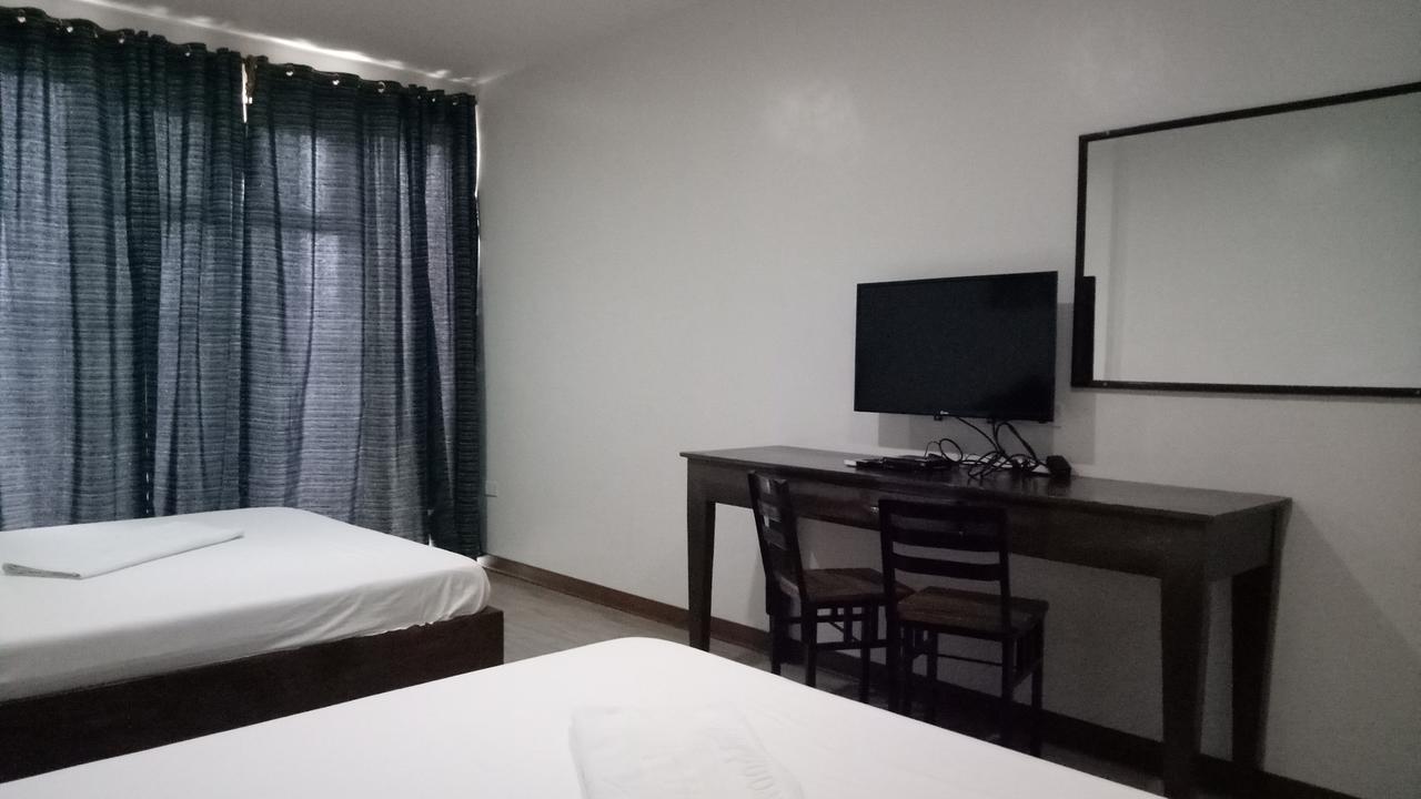 Northwood Hotel Alaminos Exterior foto